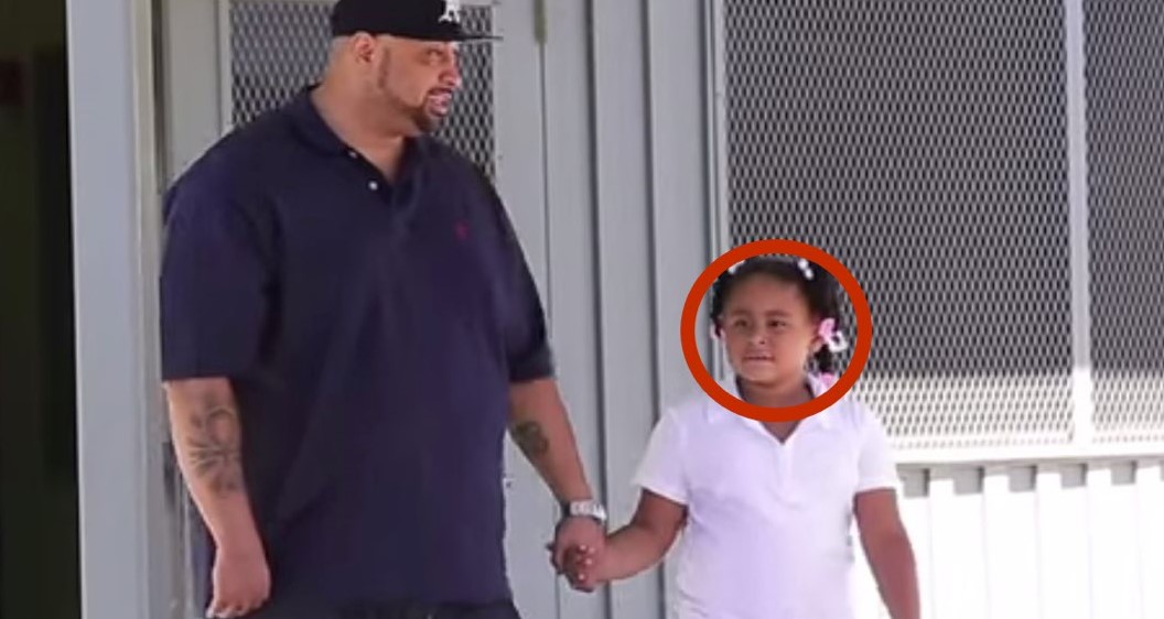 Diese 9-Jährige wird gemobbt. Dann stürmt ihr Vater in die Schule und macht DAS!