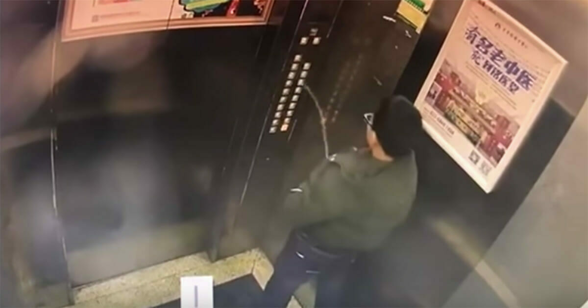 Junge in China pinkelt auf die Aufzug-Knöpfe – doch die Rache folgt auf dem Fuß, und zwar so richtig