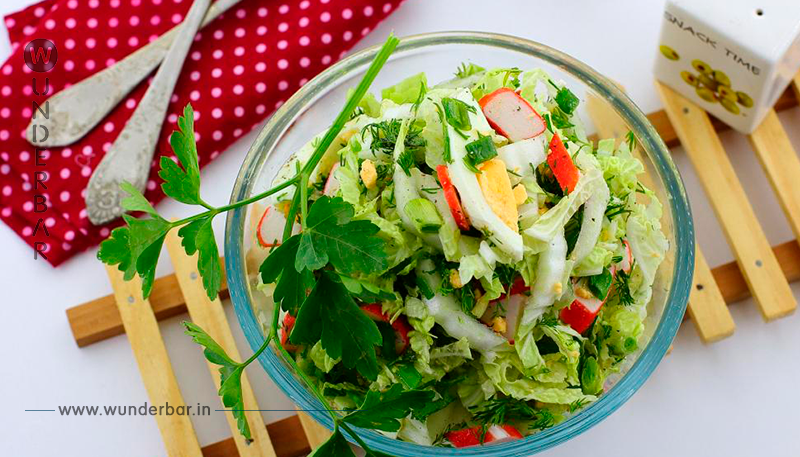 Hier sind 7 Salate aus Peking-Kohl. Sie sind so lecker, dass sie jeden Tag gegessen werden sollten!