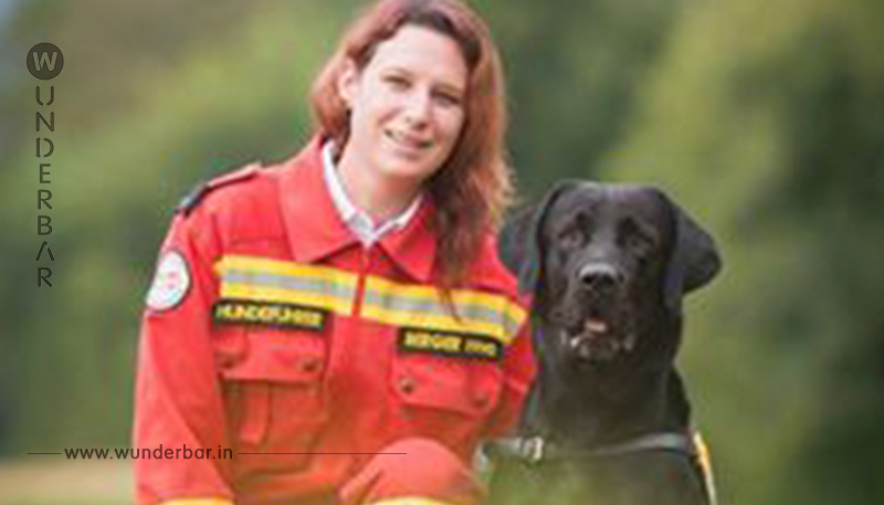 In Fluss gestürzte Frau (78) dank Hund gerettet