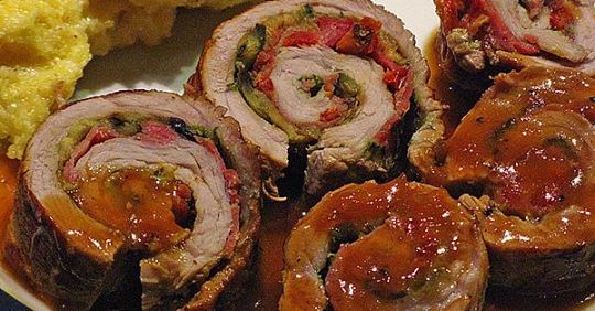 Involtini mit Aubergine, Parmaschinken und getrockneten Tomaten