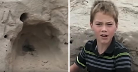 11-jähriger Junge spielt am Strand und findet ein lebendig im Sand begrabenes Mädchen, er hilft ihr sofort