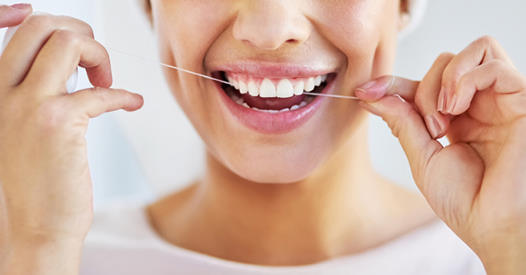 Zahnfleischentzündungen durch falsche Mundhygiene? Wir klären auf!