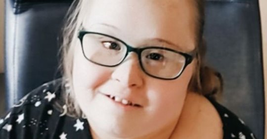 Alexa (†15) hatte Down-Syndrom: Schülerin besiegte Blutkrebs & starb nun an Covid