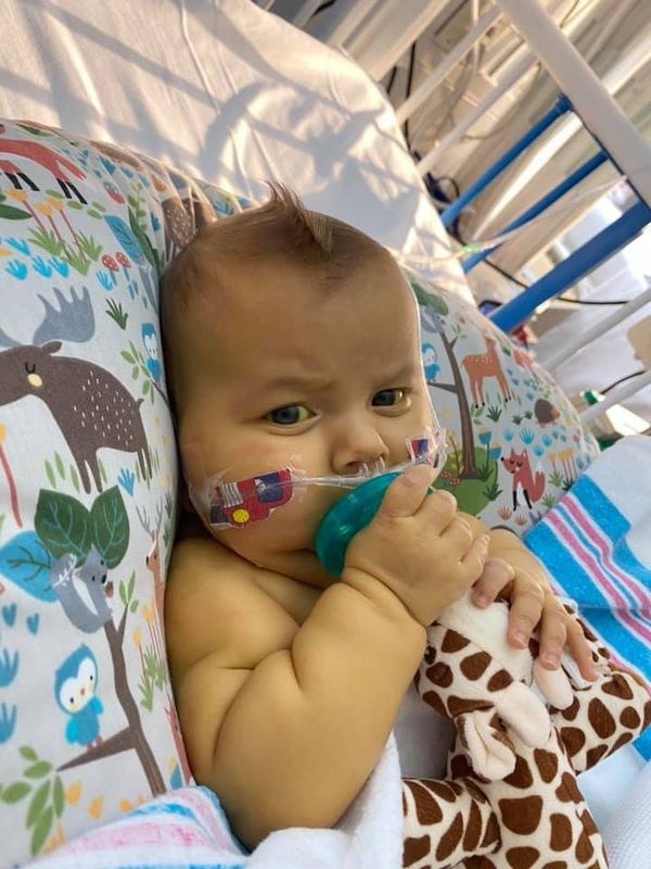 Junge (6 Monate alt) mit seltenem Geburtsfehler stirbt – er musste zu lange auf Spende-Organe warten