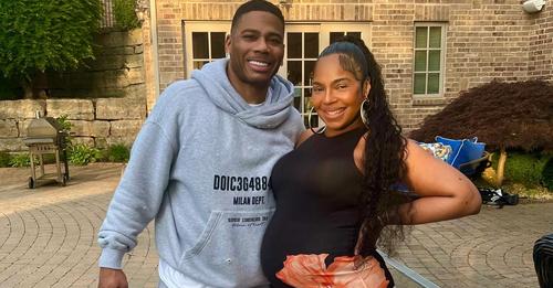 So süß feiern Nelly und schwangere Ashanti ersten Muttertag